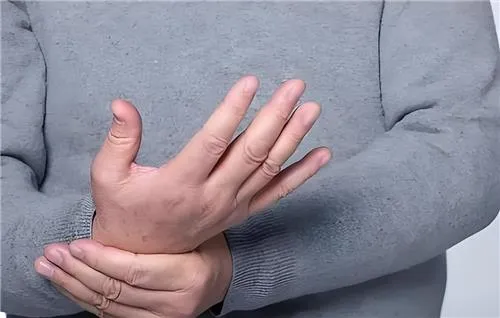 激素药膏能涂痛风关节吗？外用止痛注意事项